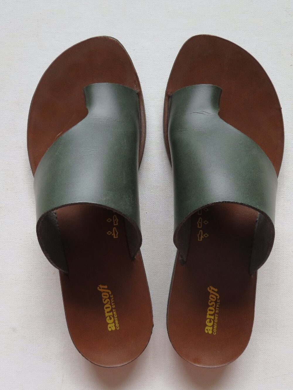 Aerosoft Comfort Style Daffodil Slide Sandals EU 39 Women's 8.5 Black
